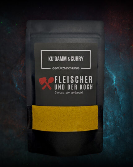FuK Ku’damm & Curry – Berliner Curry Gewürzmischung in Schale, Currywurst daneben