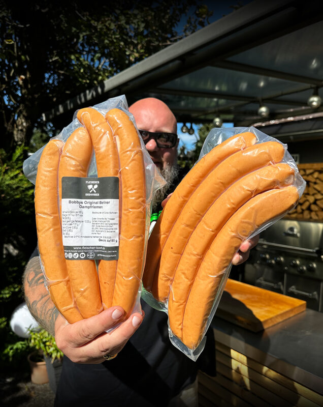 Bobbys Original Berliner Dampfriemen: Die XXL Bockwurst für echte Feinschmecker